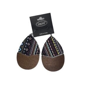 NWT Wooden Fabric Covered Boho Aztec Dangle Earrings Black Multicolored